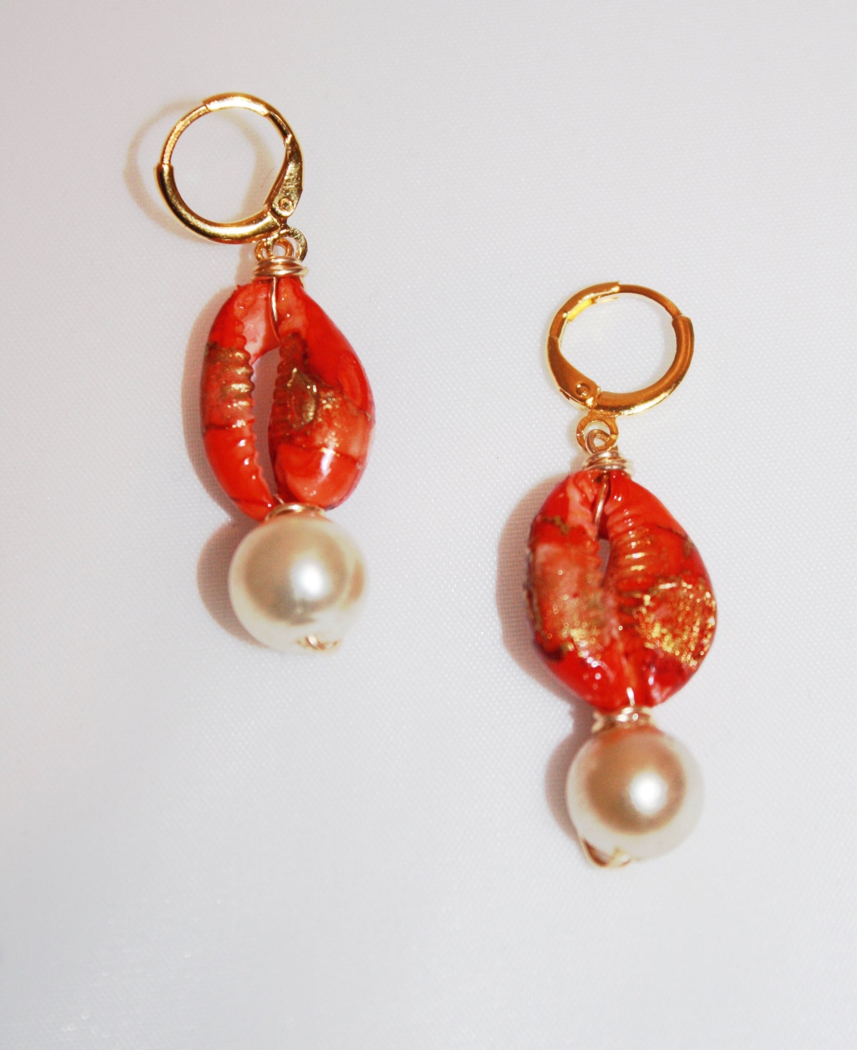 Tiedye shell gold pearl earrings Choked by a Thread